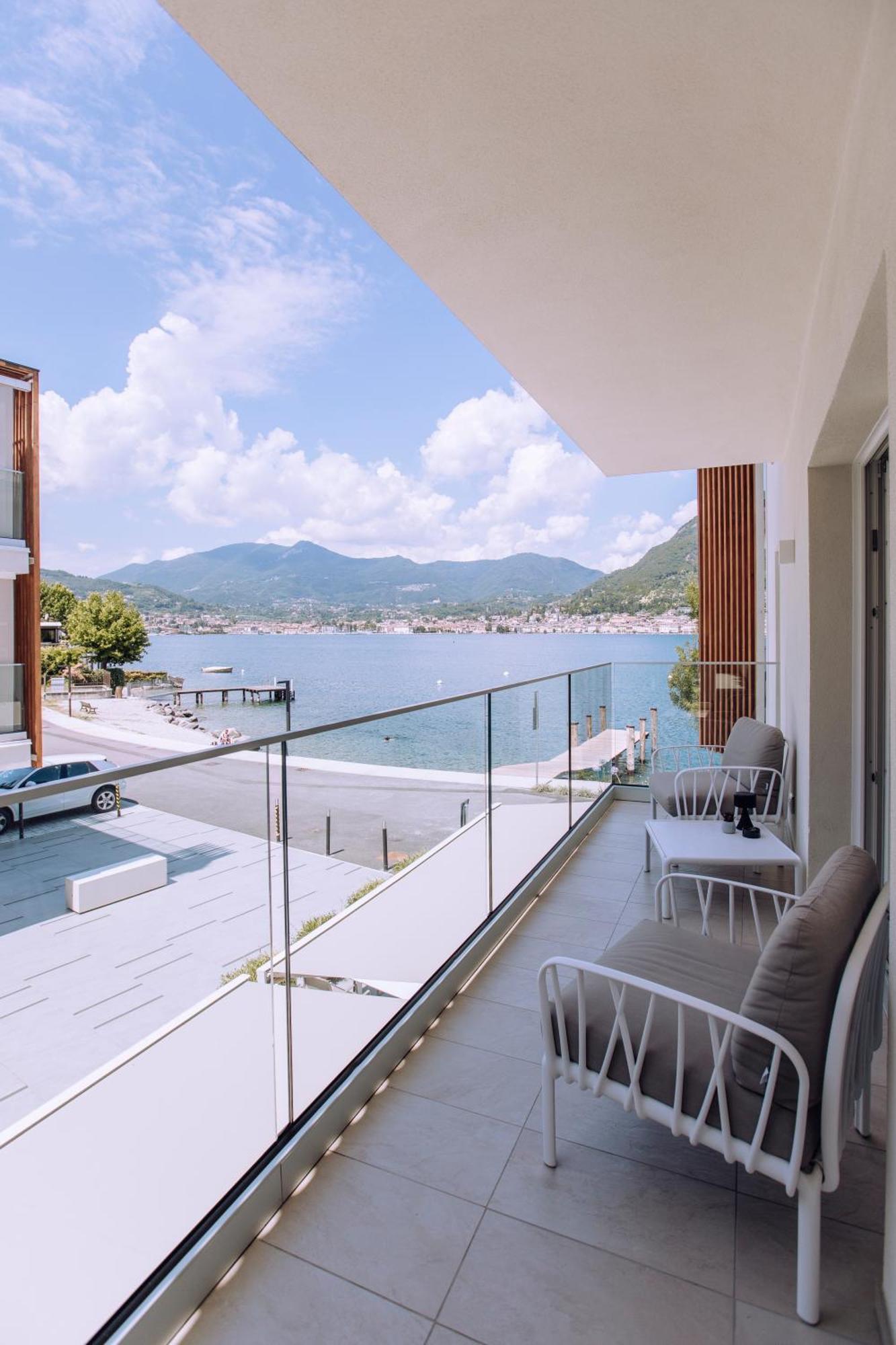 Ah Porticcioli Boutique Apartments San Felice del Benaco Exteriör bild